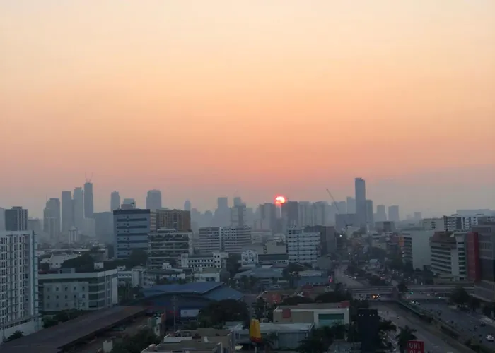 Apartment Shell Residences Moa Pasay